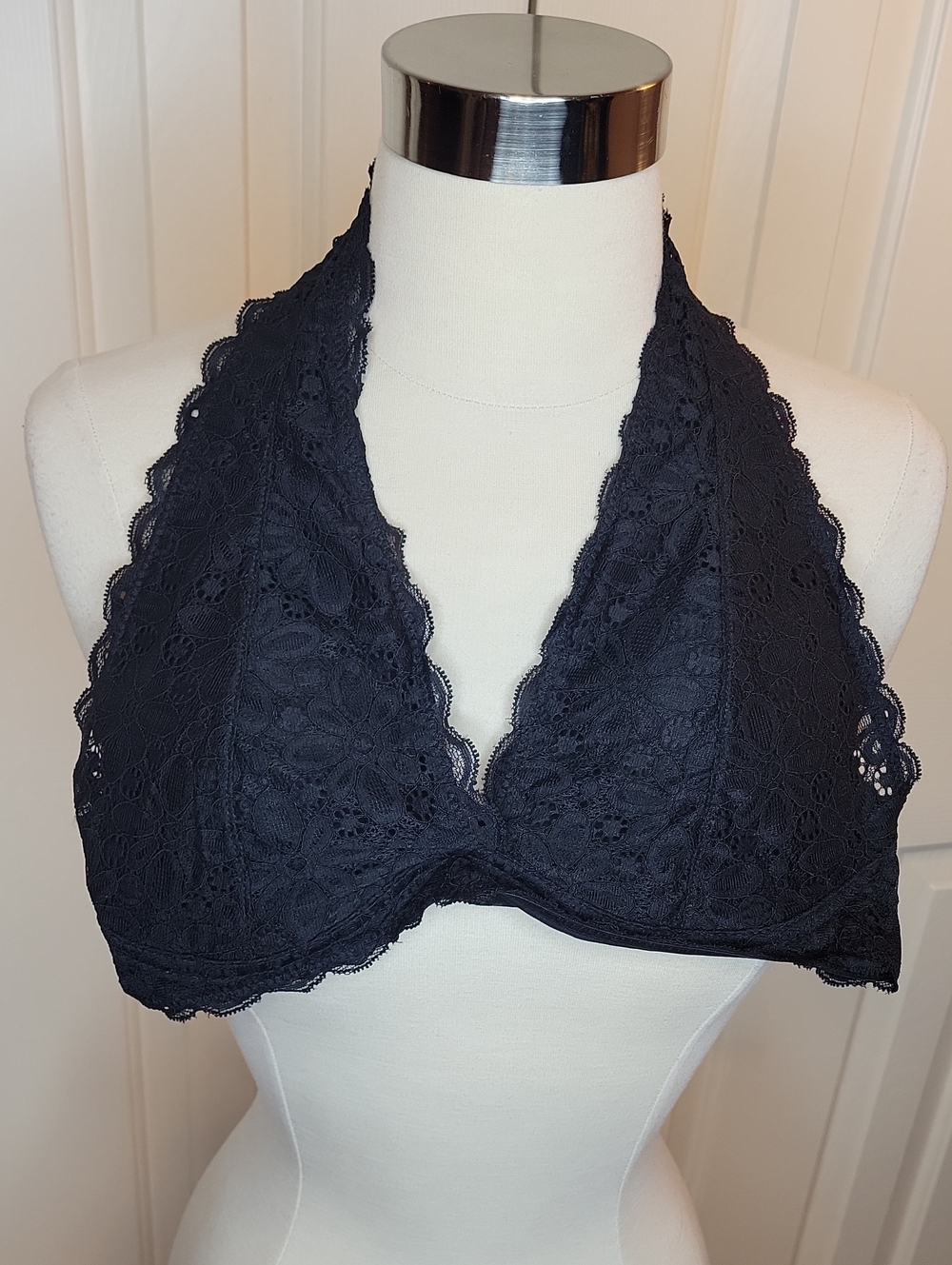 Lace Halter Bralette - Black